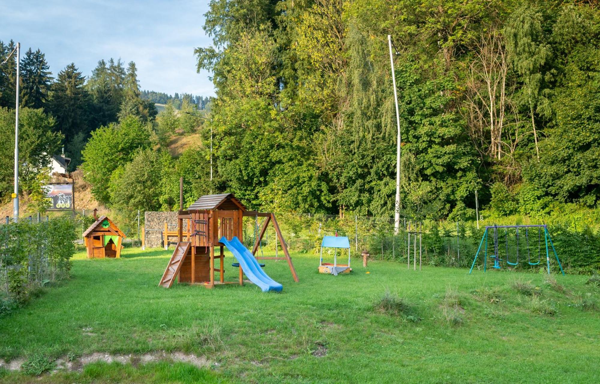 Apartmany Resort Vrchlabi Exterior photo